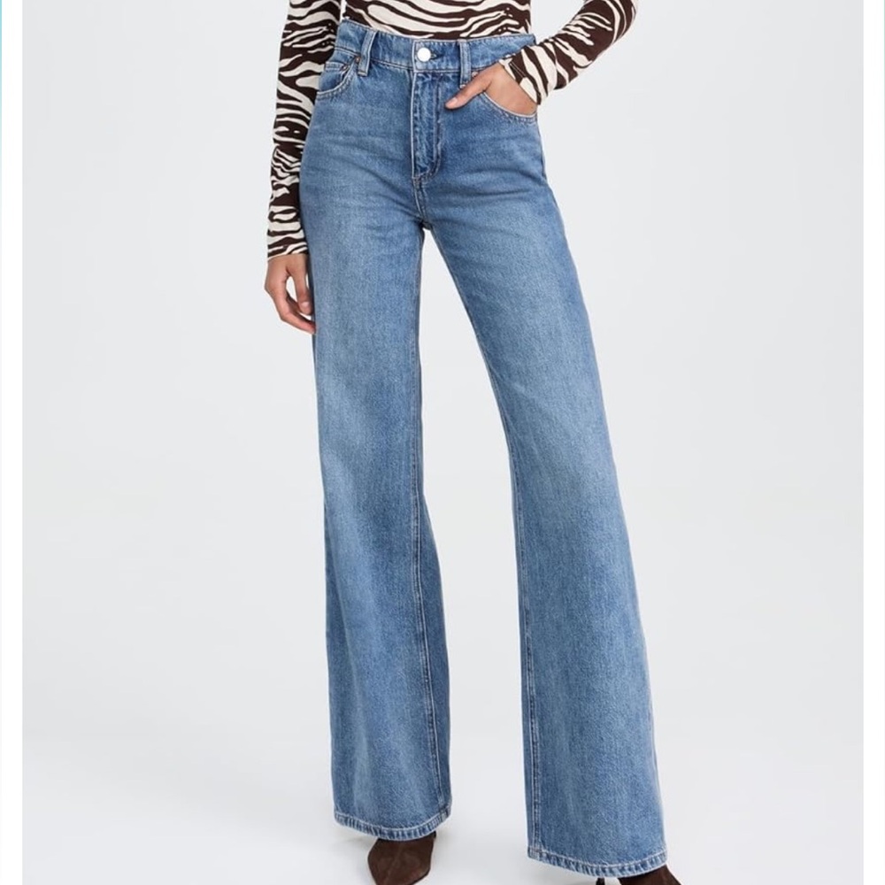 Alice and Olivia Woman’s Weezy Full Length Jeans
